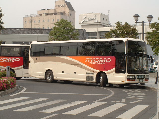 ���ۃn�C���[�֓���������ъό�����̃X�^�C���̂܂܊�����