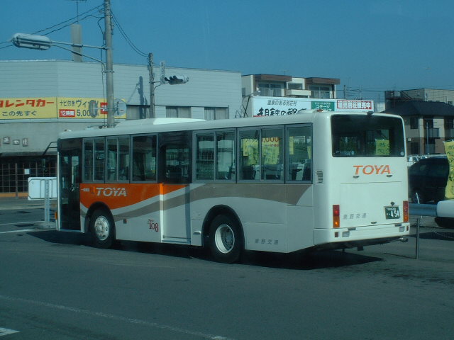 �݂����������摜�Ȃ̂́A����Ղ���ւ̃V���g���o�X�i�Ȗ؂Q�Q���R�O�P�j�ԓ�����B�e�������߂ł�