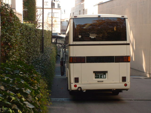 �c�`�U�V�t�d�̃��A�ł��B���Ɍ�����̂͐��G�A���o�XMS725S�H�ł��B